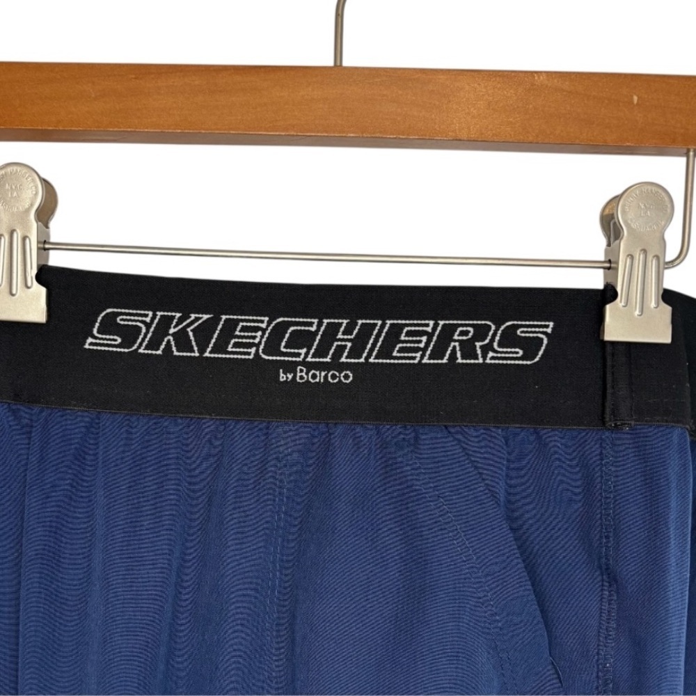 Skechers Men's Navy Blue Joggers - Picture 5 of 8